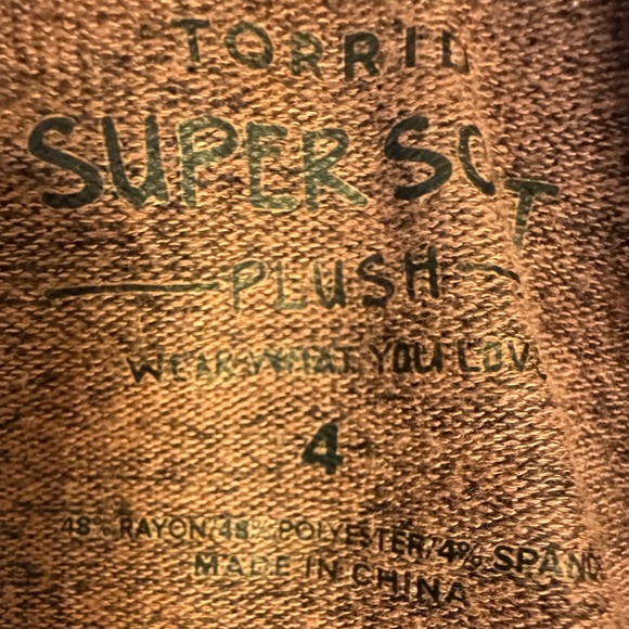 Torrid Super Soft Plush Hooded Cardigan – Size 4 (4X) - Picture 3 of 5